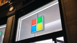 Microsoft’s smallest AI model Phi-3 beats Meta’s Llama 3